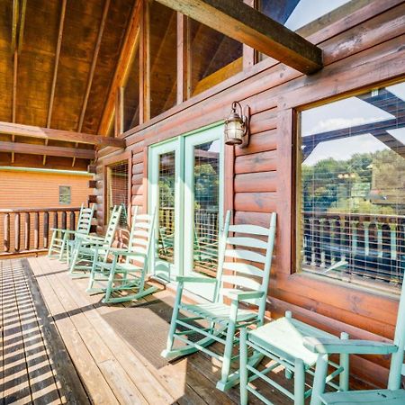 Villa Heavenly Escape à Pigeon Forge Extérieur photo