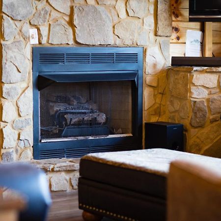 Villa Heavenly Escape à Pigeon Forge Extérieur photo